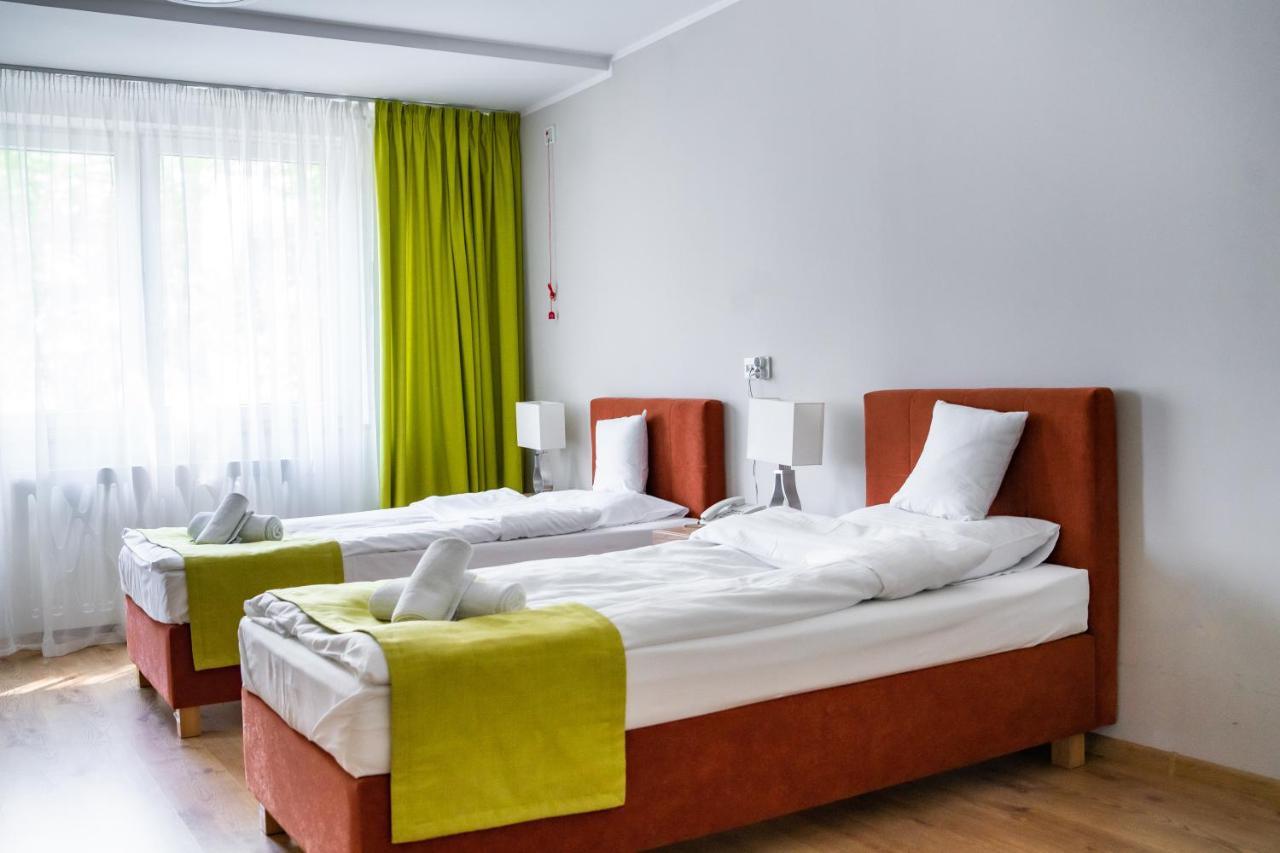 Centrum Rehabilitacji Spolecznej I Zawodowej Zaz Sloneczne Wzgorze Tarnów Kültér fotó
