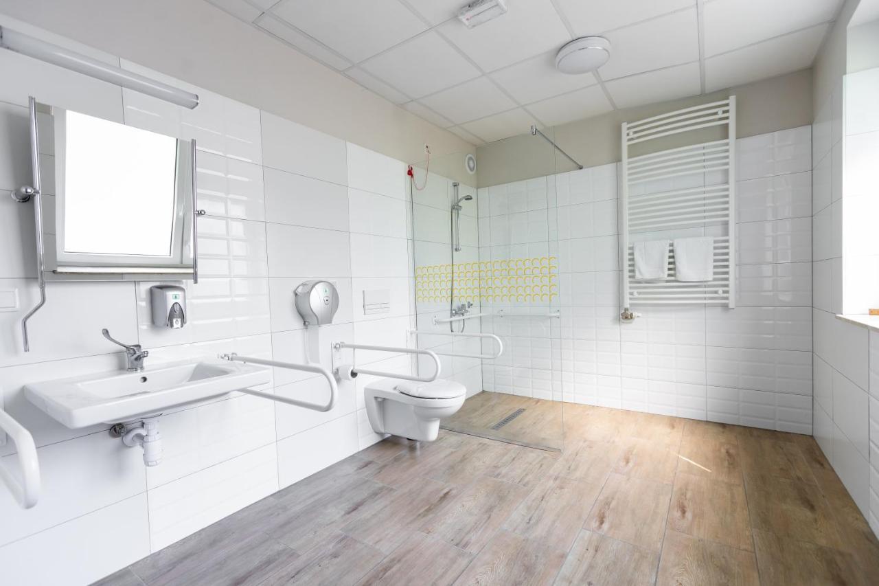 Centrum Rehabilitacji Spolecznej I Zawodowej Zaz Sloneczne Wzgorze Tarnów Kültér fotó